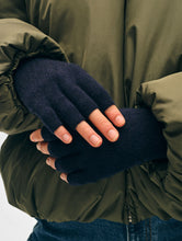 Load image into Gallery viewer, Cashmere Fingerless Glove