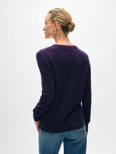 Load image into Gallery viewer, Cashmere Classic-Fit Crewneck