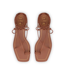 Load image into Gallery viewer, Portofino Flat Sandal In Caramel Leather