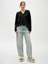 Load image into Gallery viewer, Cashmere Relaxed V Neck