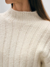 Load image into Gallery viewer, Cashmere Blend Wide Rib Standneck