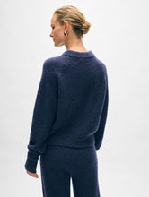 Load image into Gallery viewer, Merino Cashmere Bouclé Sweatshirt