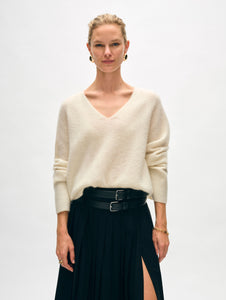 Brushed Cashmere Easy V Neck