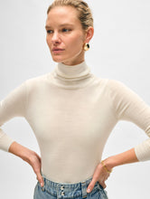 Load image into Gallery viewer, Superfine Merino Fitted Turtleneck