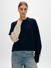 Load image into Gallery viewer, Merino Cashmere Drop Shoulder Crewneck