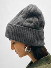 Load image into Gallery viewer, Cashmere Cable Beanie