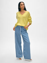 Load image into Gallery viewer, Cashmere Cable Knit V Neck