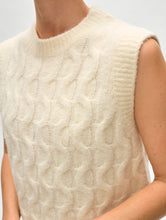 Load image into Gallery viewer, Merino Cashmere Bouclé Cable Vest