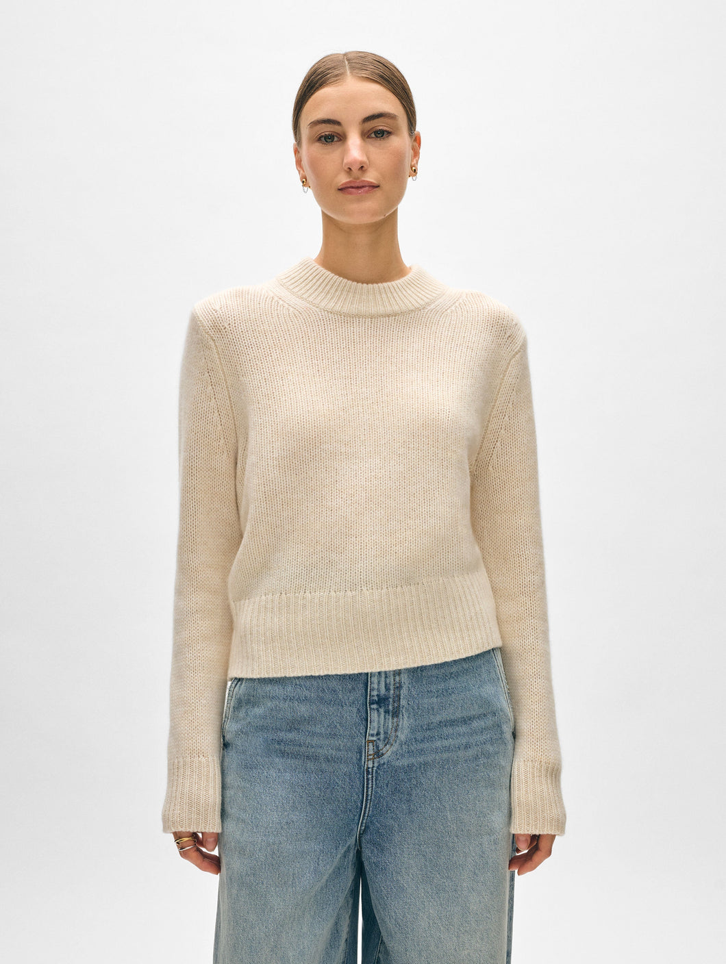 Cashmere Wide Rib Trim Crewneck