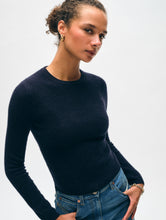 Load image into Gallery viewer, Cashmere Slim Crewneck