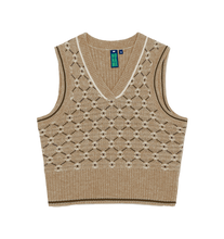 Load image into Gallery viewer, GEO JACQUARD VEST