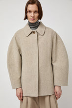 Load image into Gallery viewer, Amomento Hourglass Half Coat in Beige