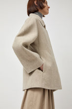 Load image into Gallery viewer, Amomento Hourglass Half Coat in Beige