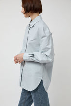 Load image into Gallery viewer, Amomento Oversized Shirt in Blue