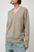 Load image into Gallery viewer, Amomento V-Neck Knit in Beige