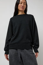 Load image into Gallery viewer, Batoner Innocent Cashmere Crewneck in Black