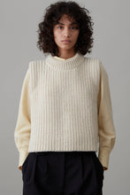 Load image into Gallery viewer, DYLAN SWEATER VEST | CREAM HIGHLAND WOOL