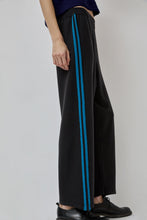 Load image into Gallery viewer, CORDERA Merino Wool Pants in Shade