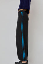 Load image into Gallery viewer, CORDERA Merino Wool Pants in Shade