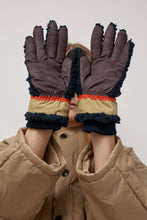 Load image into Gallery viewer, Elmer Teddy Glove in Navy