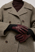 Load image into Gallery viewer, Exquisite J Gloves in Black with Bordeaux