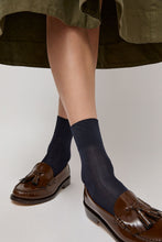 Load image into Gallery viewer, Exquisite J Short Cotton Viscose Socks in Navy