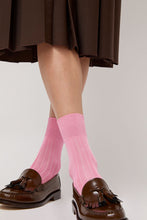 Load image into Gallery viewer, Exquisite J Short Cotton Viscose Socks in Pink