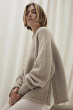 Load image into Gallery viewer, SICILY CASHMERE CREWNECK SWEATER