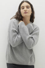 Load image into Gallery viewer, CAMPBELL RIBBED CREWNECK CASHMERE SWEATER