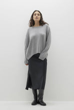 Load image into Gallery viewer, CAMPBELL RIBBED CREWNECK CASHMERE SWEATER