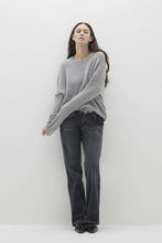 Load image into Gallery viewer, KAIA CREWNECK CASHMERE SWEATER