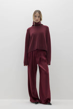 Load image into Gallery viewer, NOELLE TURTLENECK CASHMERE SWEATER