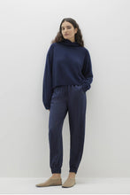 Load image into Gallery viewer, NOELLE TURTLENECK CASHMERE SWEATER