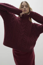 Load image into Gallery viewer, AVRIL CABLE TURTLENECK