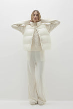 Load image into Gallery viewer, ELLIE PUFFER VEST