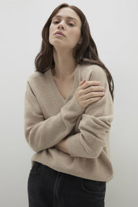 SYDNEY V-NECK CASHMERE SWEATER