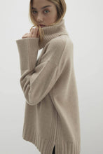 Load image into Gallery viewer, JANINE TURTLENECK CASHMERE SWEATER