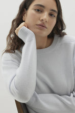 Load image into Gallery viewer, TAMMY CASHMERE CREWNECK SWEATER