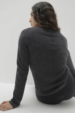 Load image into Gallery viewer, ADDY CREWNECK CASHMERE SWEATER