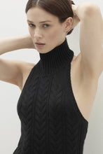 Load image into Gallery viewer, RUNA CABLE KNIT CASHMERE HALTER