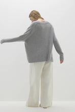 Load image into Gallery viewer, LAUREN BUTTON-UP CASHMERE CARDIGAN