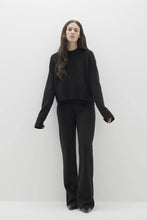 Load image into Gallery viewer, SLOANE CASHMERE CREWNECK SWEATER