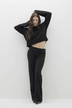 Load image into Gallery viewer, SLOANE CASHMERE CREWNECK SWEATER