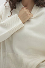 Load image into Gallery viewer, SLOANE CASHMERE CREWNECK SWEATER