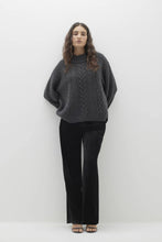 Load image into Gallery viewer, ODETTE CABLE KNIT CASHMERE SWEATER