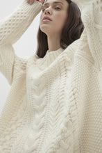 Load image into Gallery viewer, ODETTE CABLE KNIT CASHMERE SWEATER