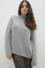 Load image into Gallery viewer, KORA CASHMERE MOCK NECK SWEATER