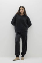 Load image into Gallery viewer, AGNES BRUSHED CASHMERE CREWNECK SWEATER