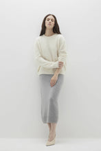 Load image into Gallery viewer, AGNES BRUSHED CASHMERE CREWNECK SWEATER