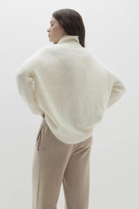 ETHEL BRUSHED CASHMERE TURTLENECK SWEATER